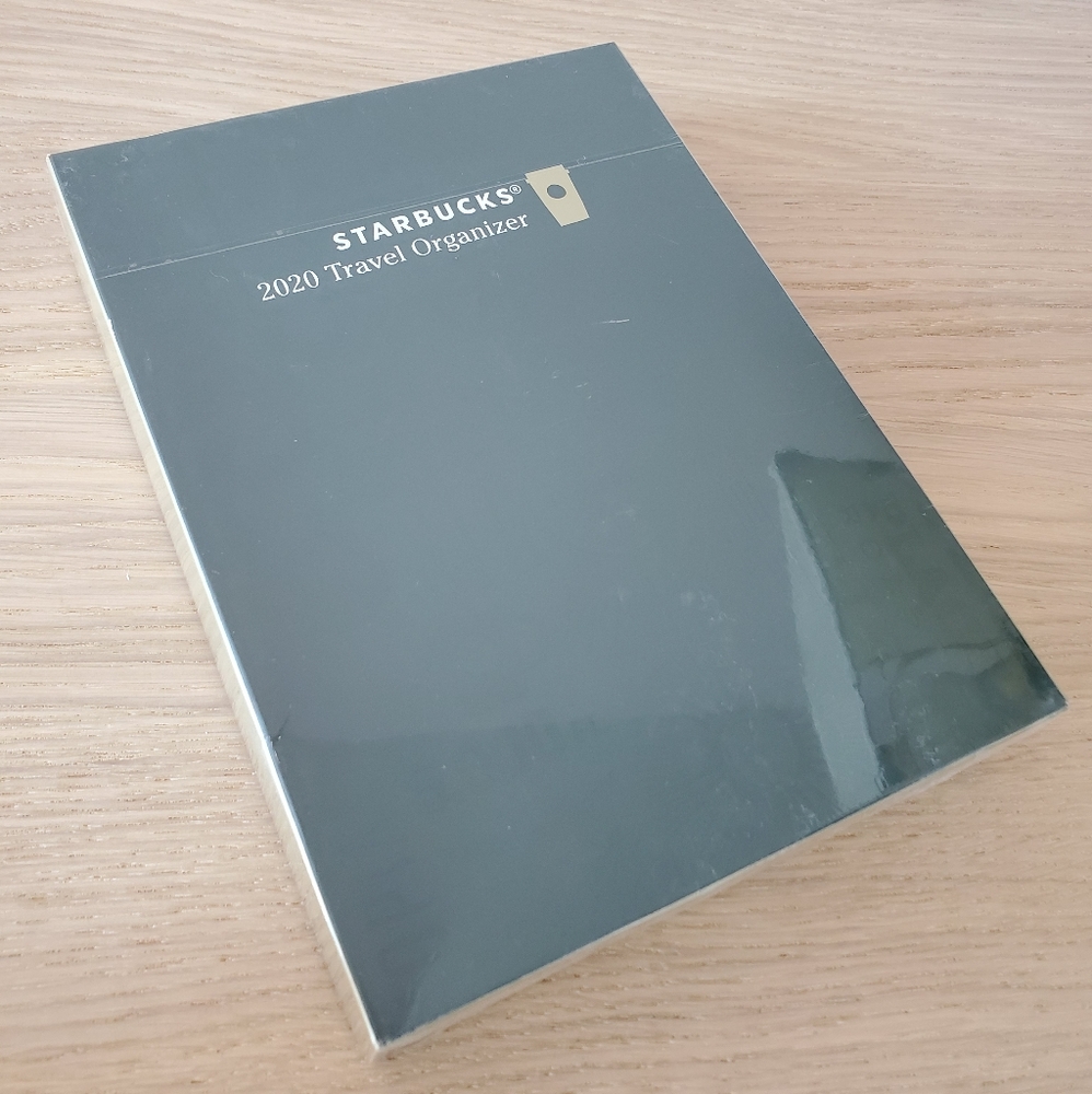 STARBUCKS Limited Edition 2020 Travel Organizer